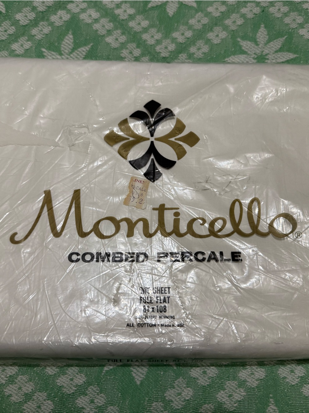 Vintage Monticello combed percale sheet